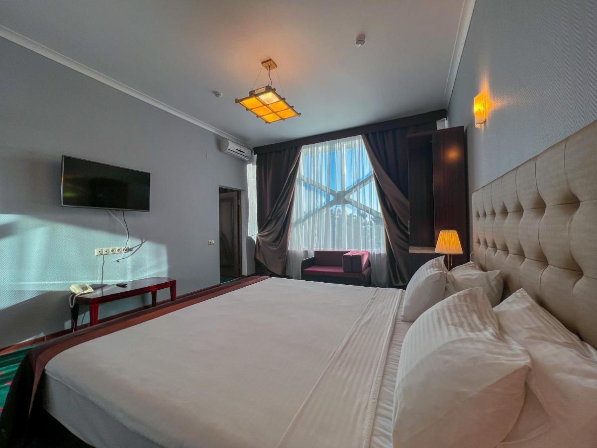 Wellness Park Hotel Gagra All-Inclusive Exterior photo