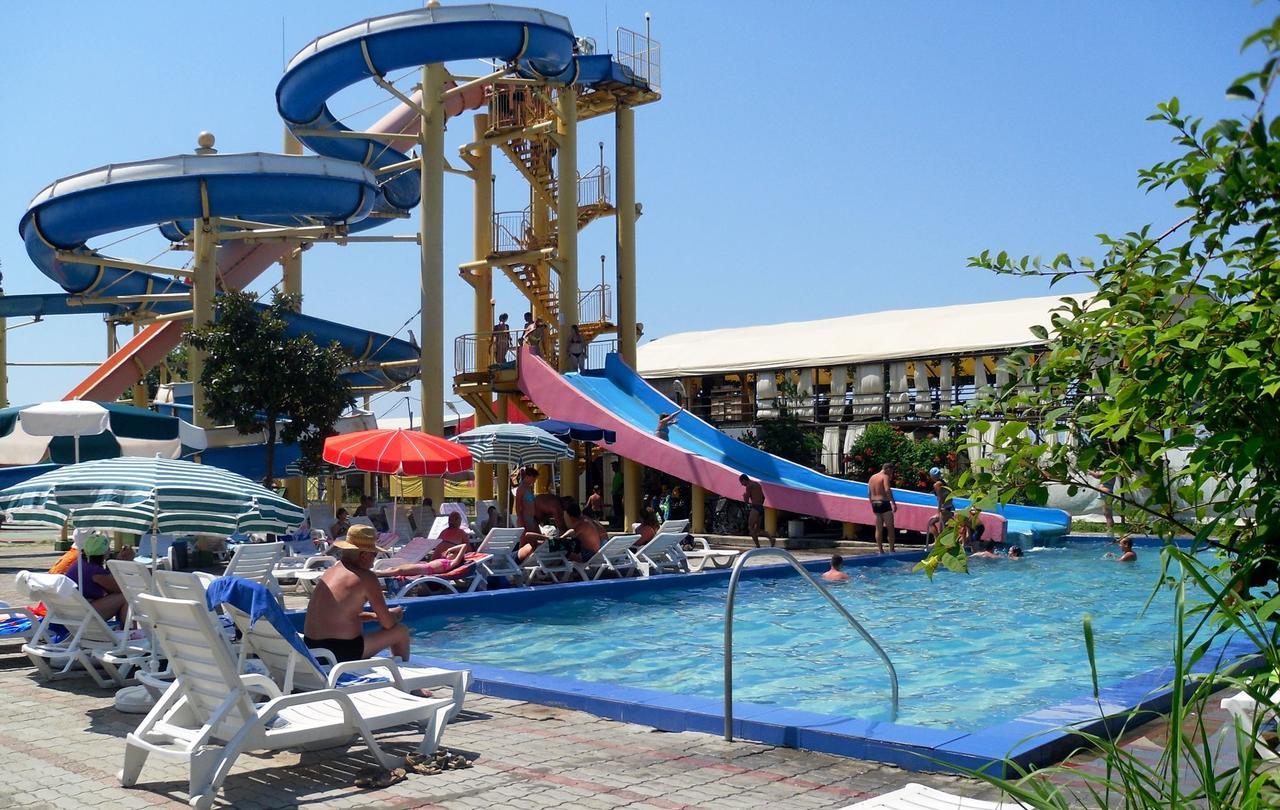 Wellness Park Hotel Gagra All-Inclusive Exterior photo