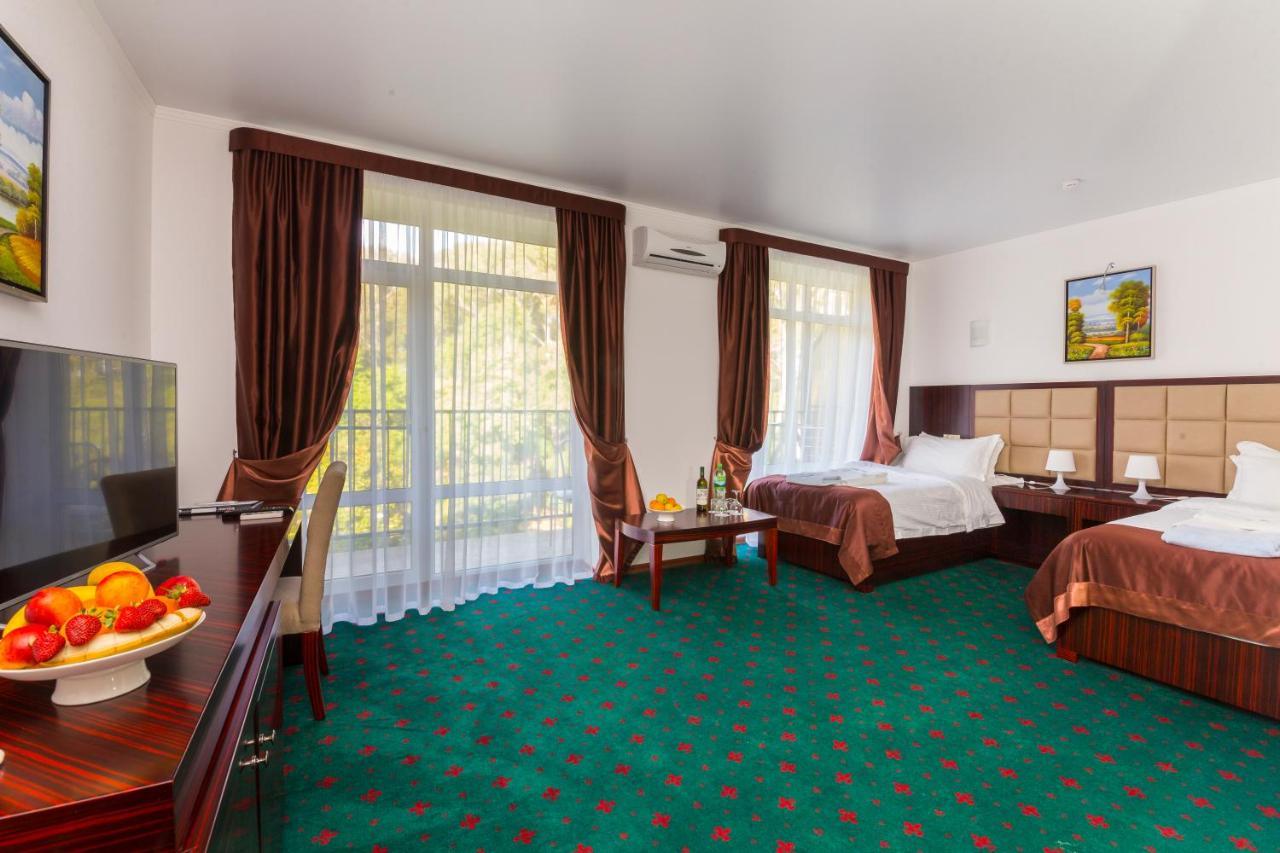 Wellness Park Hotel Gagra All-Inclusive Exterior photo