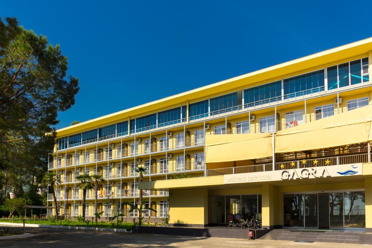 Wellness Park Hotel Gagra All-Inclusive Exterior photo